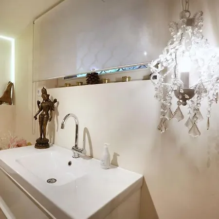 Romantic Nest With Free Parking 아파트 류블랴나